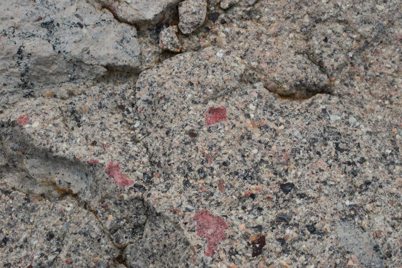 Fossil: Granite (rock)