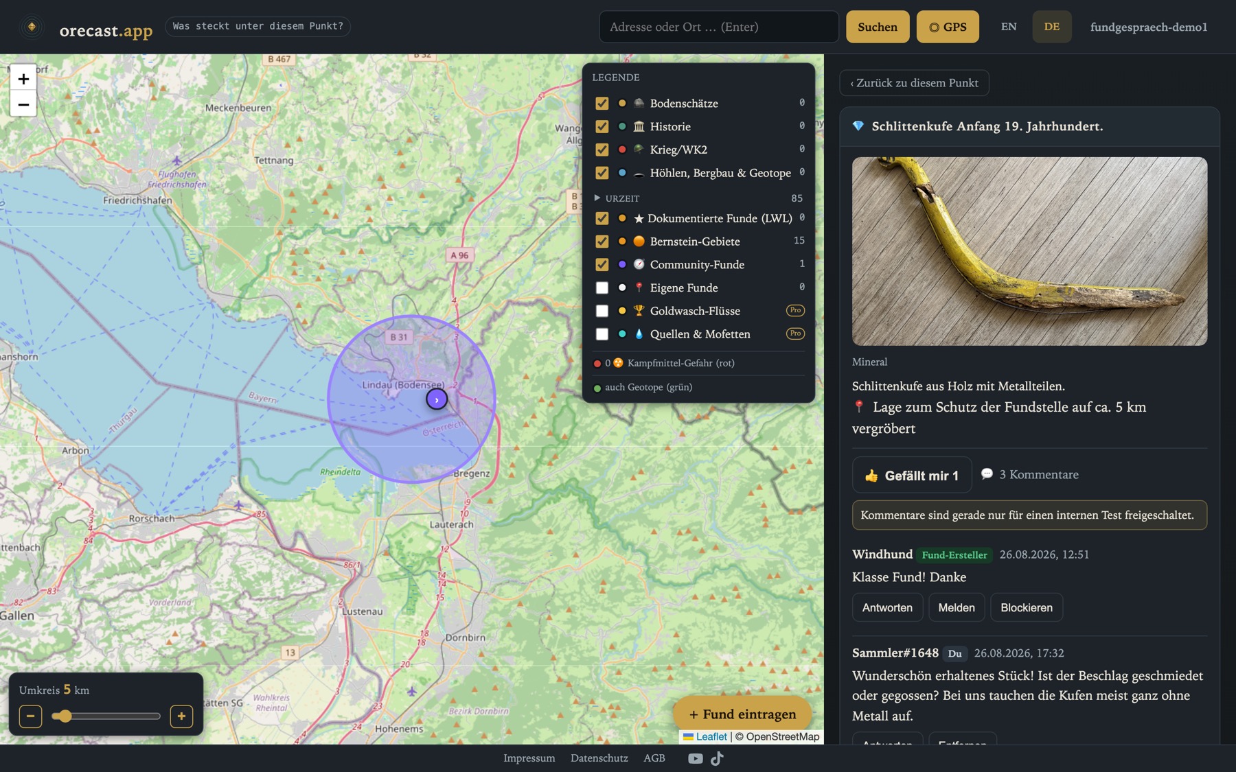 A find and its conversation: the map with the 5-km area on the left, photo, like and comments on the right.